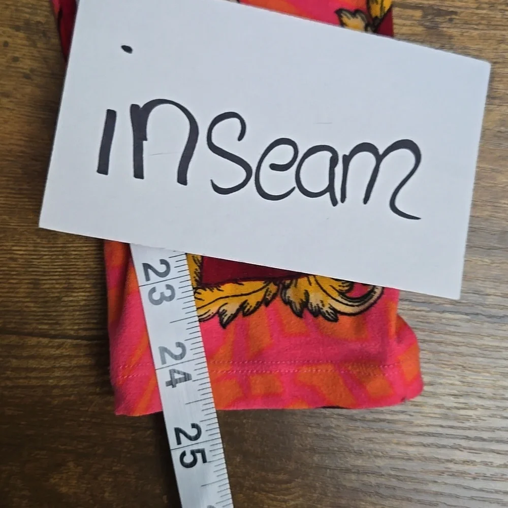 lularoe pink heart leggings